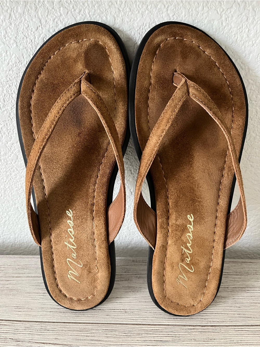 Matisse Tan Suede Thong Sandals